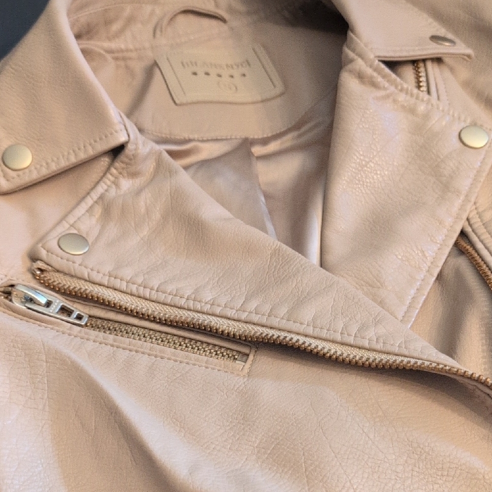 Blank NYC Tan Gold Jacket with Vintage Appeal - Picture 3 of 14